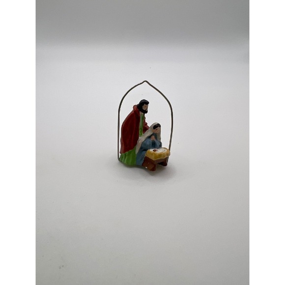 Hallmark Keepsake Miniature Nativity Scene Ornament Holy Family Christmas 1988‎ - Picture 1 of 7